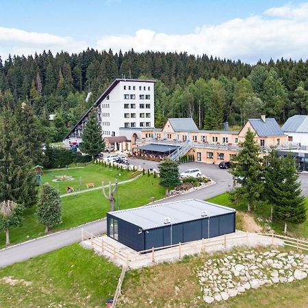 Hotel Zerrenpach Látky Exteriér fotografie
