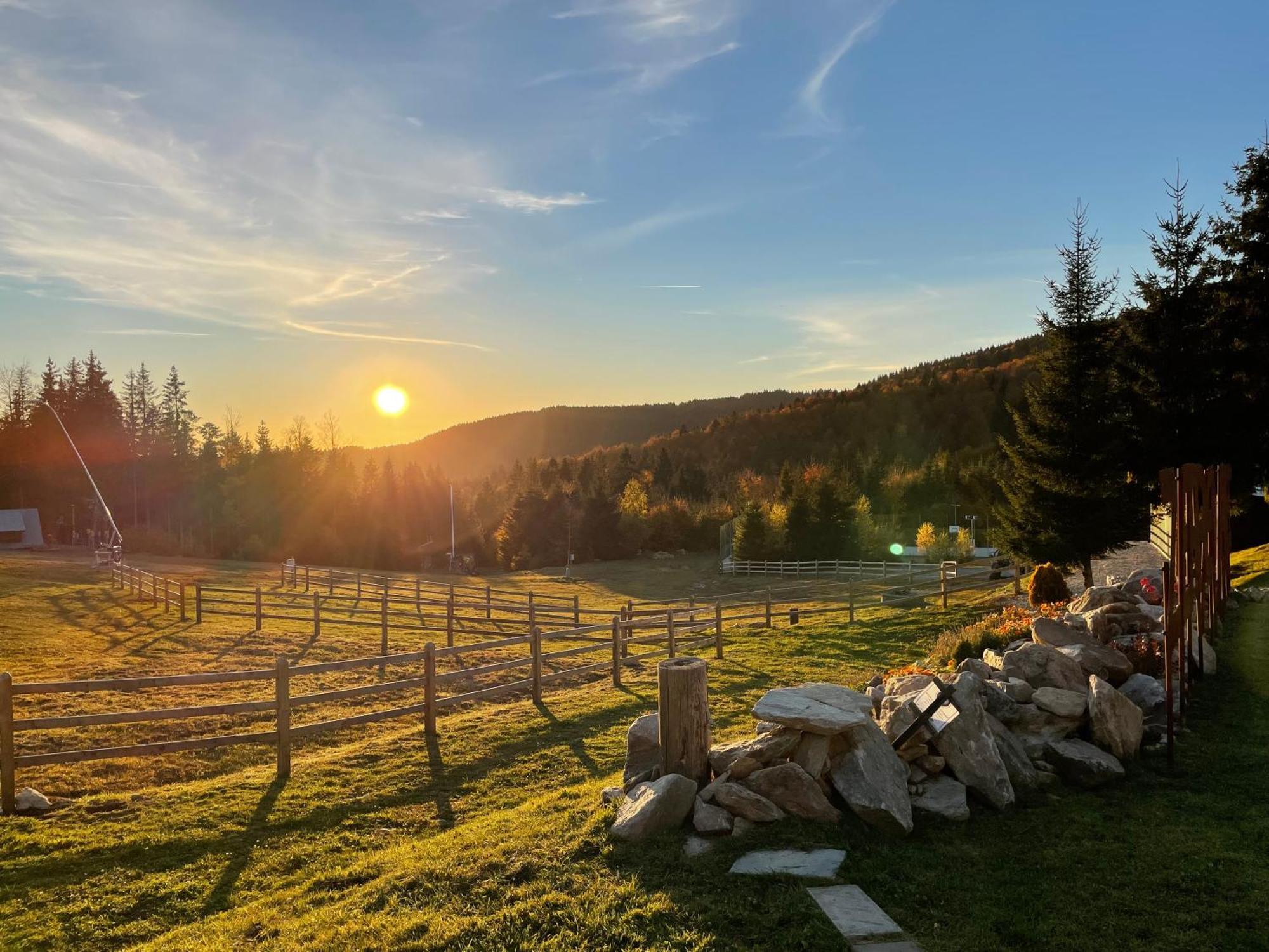 Hotel Zerrenpach Látky Exteriér fotografie