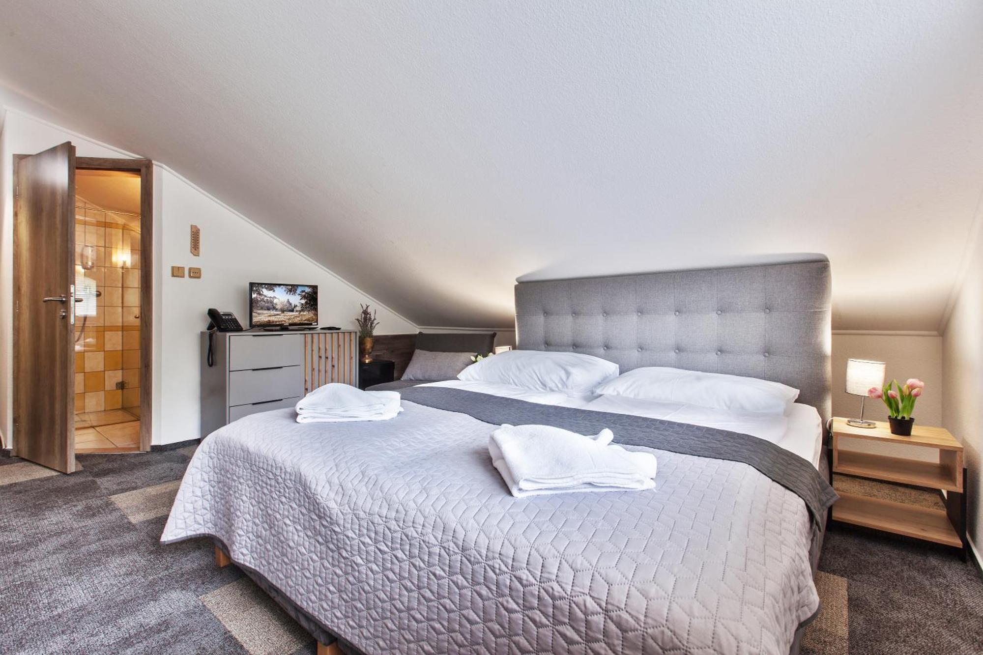 Hotel Zerrenpach Látky Exteriér fotografie
